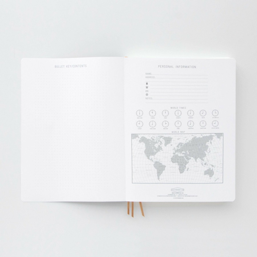 Stationery DesignWorks Ink | Standard Issue Project Notebook No.4 - Black